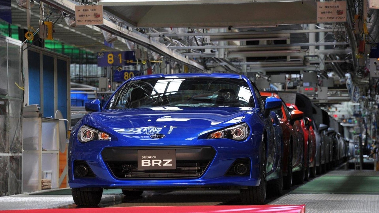 2012 304882 Subaru Brz And Toyota Gt86 Production At Gunma Factory In Ota City Japan 16 031