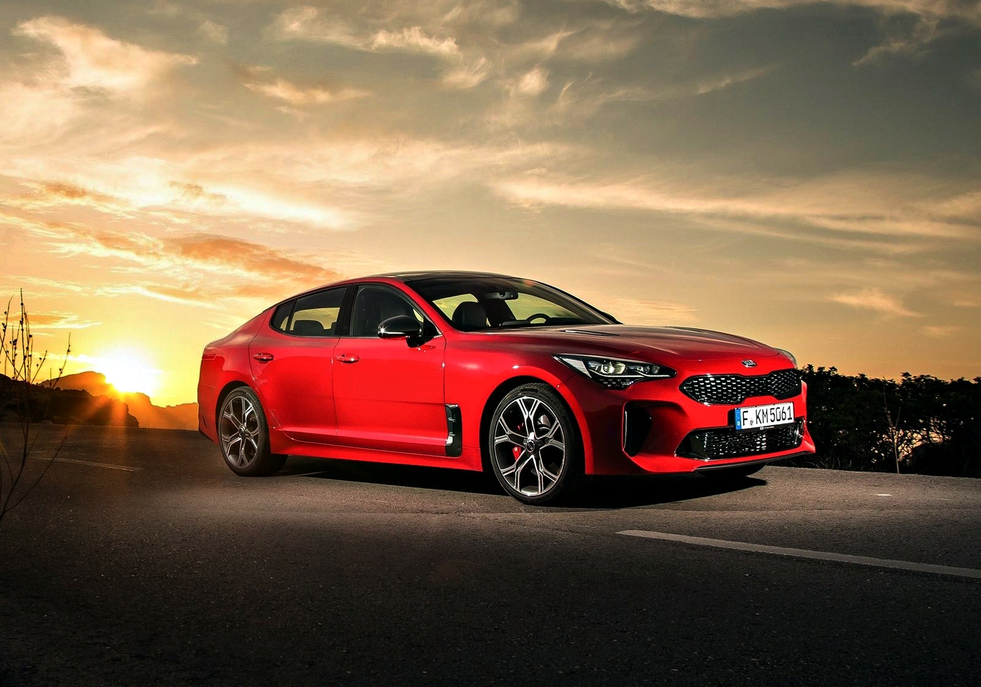 Kia Stinger 2018 1600 01