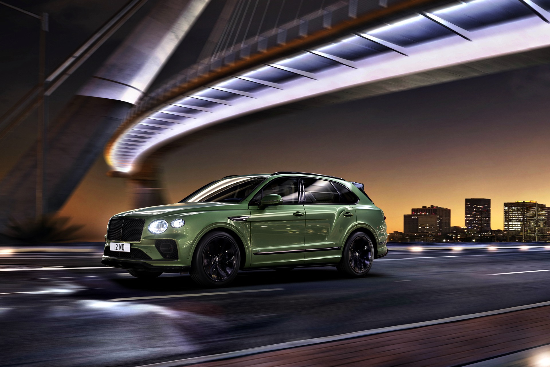 Bentley Bentayga V8 146