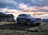 Bentley Bentayga V8 339