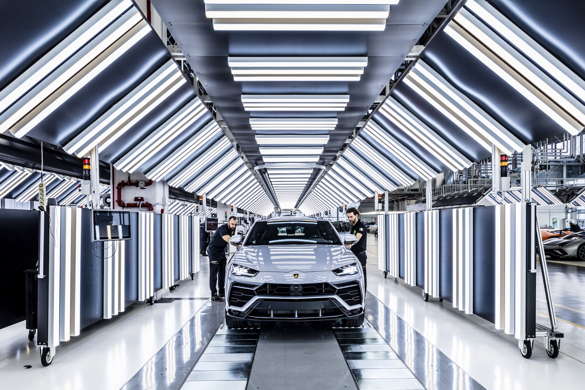 Lamborghini Urus Record 2