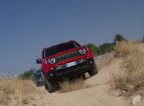 Jeep Renegade 4xe 12