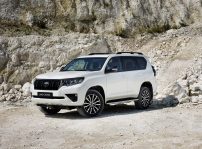 Toyota Land Cruiser 2021 (2)