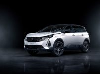 Peugeot 5008 4